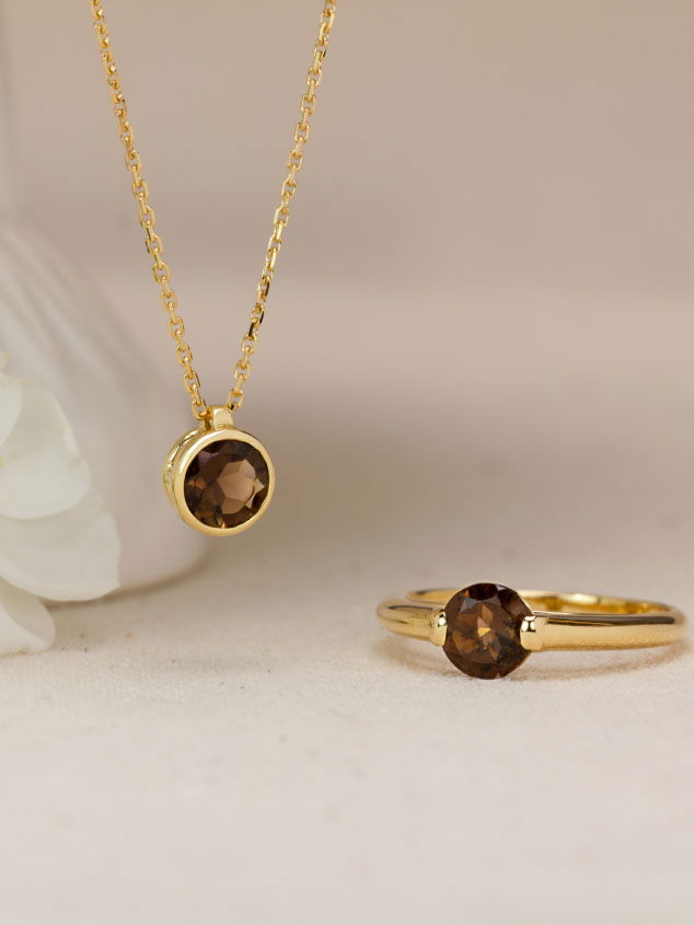 Bijou en quartz fumé