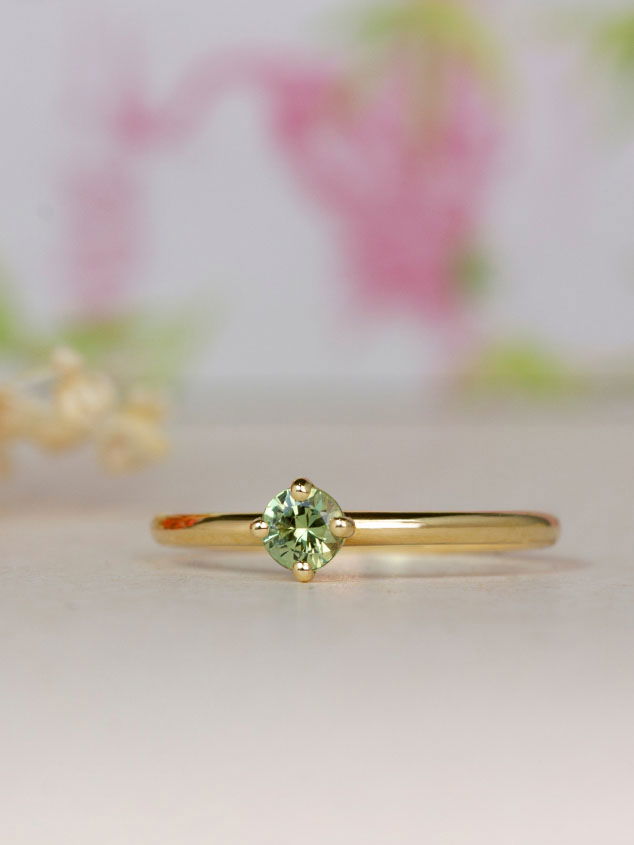 Saphir vert amandier
