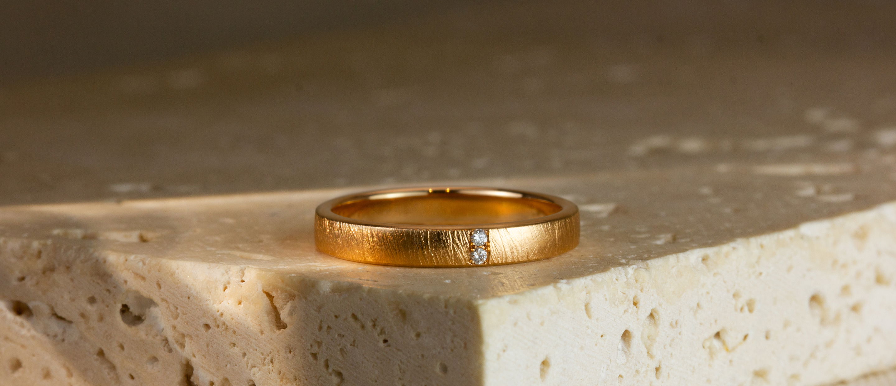 Alliance de mariage travaillées