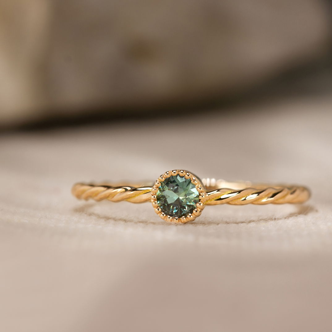 Solitaire Faustine Saphir Vert