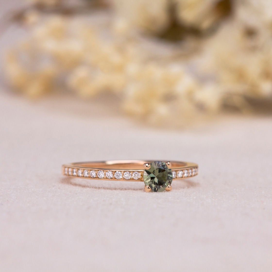 Solitaire Saphir Vert Amandier
