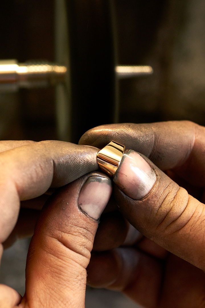 Polissage de bijoux